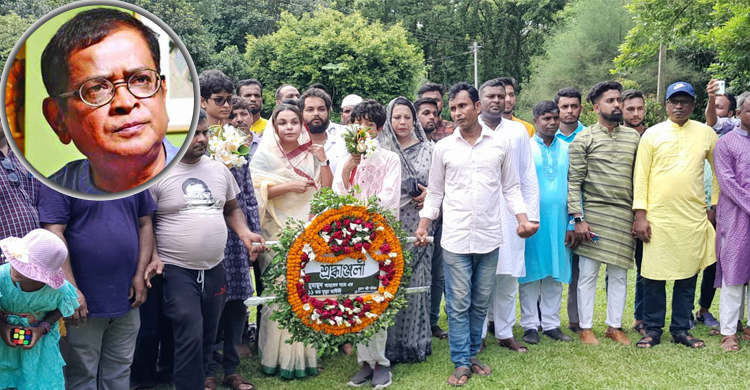 শ্রদ্ধা-ভালোবাসায় হুমায়ূন আহমেদকে স্মরণ