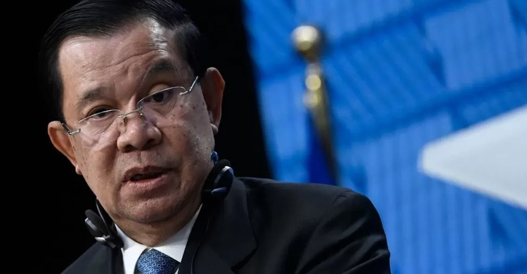 Cambodia election: Polls open in vote with no credible opposition