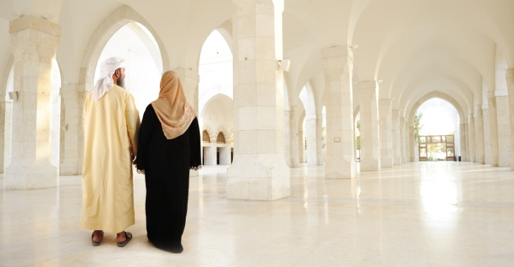 সুখী পরিবার গঠনে স্বামী-স্ত্রী ও পরিবারের করণীয়