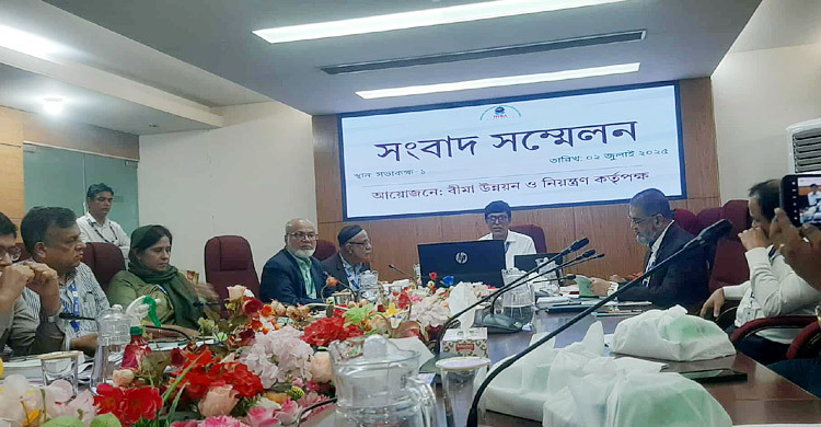 দেশের ৩২ বিমা কোম্পানি উচ্চ ঝুঁকিতে: আইডিআরএ চেয়ারম্যান