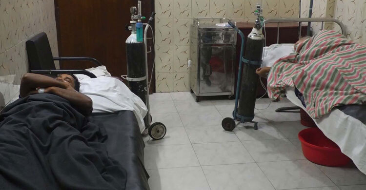 বাজারের বুন্দিয়া দিয়ে ইফতার করে একই পরিবারের ৪ জন অজ্ঞান