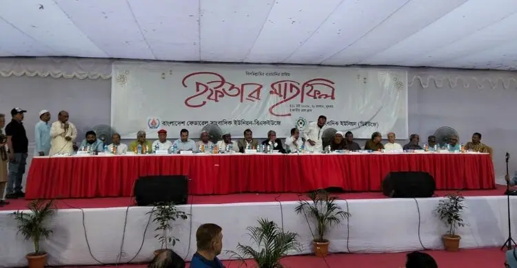 ফ্যাসিস্টদের মতো সাংবাদিকদের ওপর আর যেন চড়াও না হই: ফখরুল 