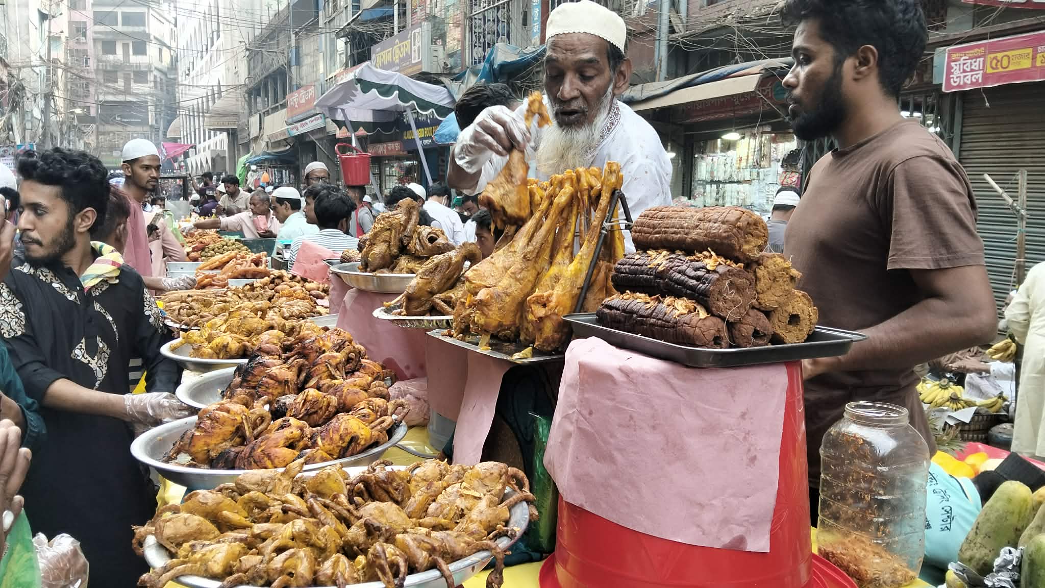 টানা ভাজাপোড়া খেলে শরীরে যেসব পরিবর্তন হতে পারে