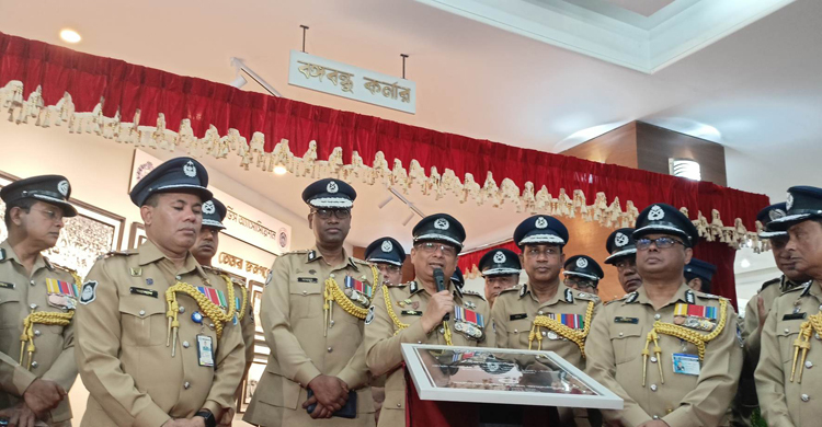 একটি প্রজন্ম স্বাধীনতার ইতিহাস ভুলতে বসেছিল: আইজিপি