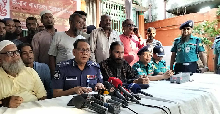 প্রতিমা ভাঙচুর: অনেকগুলো ঘটনাই ঘটছে তুচ্ছ কারণে, দাবি আইজিপির