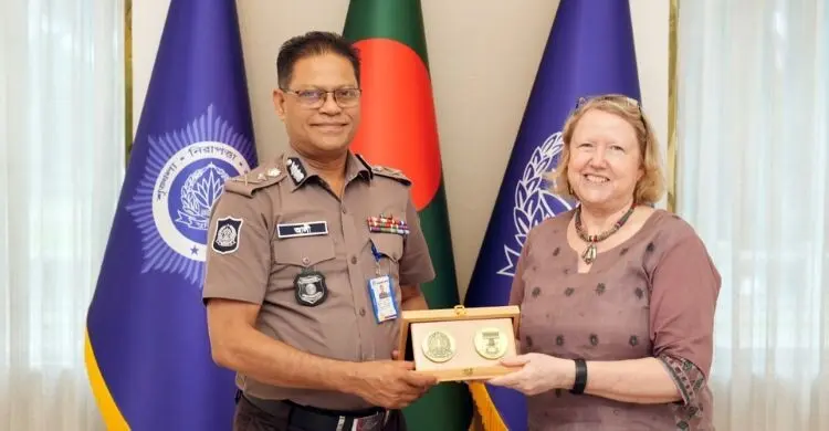 আইজিপির সঙ্গে ইউনেস্কো প্রতিনিধিদলের সৌজন্য সাক্ষাৎ