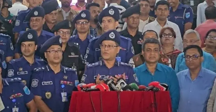 অপরাধী যত ক্ষমতাশালীই হোক, কাউকে ছাড় দেওয়া হবে না: আইজিপি