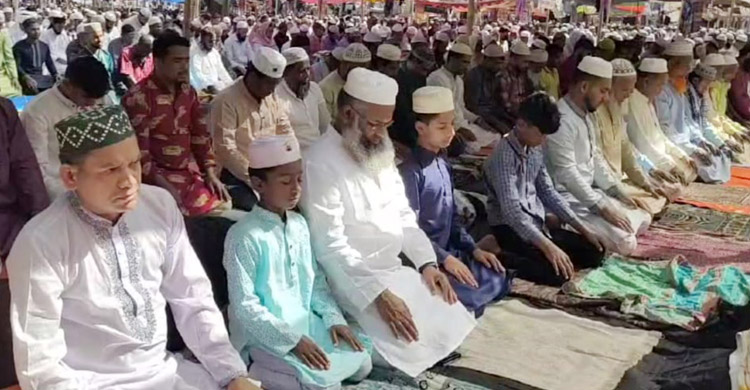 ইজতেমার ইতিহাসে প্রথম জুমার নামাজ, অংশ নিলেন লাখো মুসল্লি