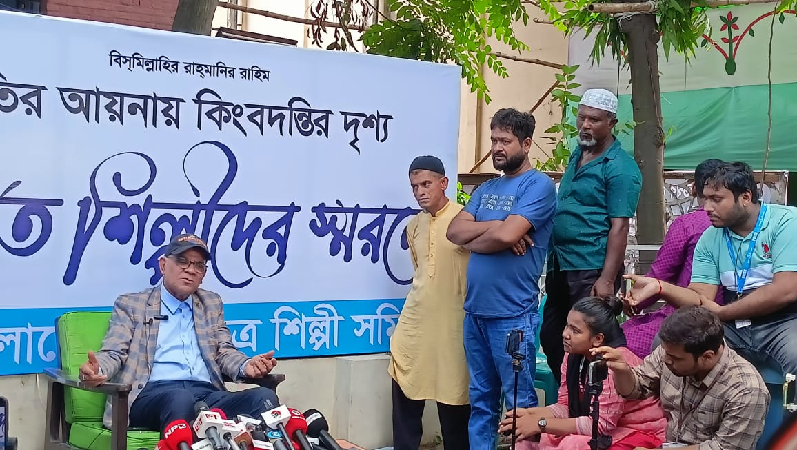‘দেশে থাকলে আমাকে ভিক্ষা করে খেতে হতো’
