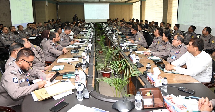 রাজধানীর ভোটকেন্দ্রে সর্বোচ্চ নিরাপত্তার নির্দেশ ডিএমপি কমিশনারের