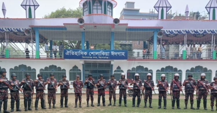 শোলাকিয়ায় ঈদ জামাতের নিরাপত্তায় ৫ প্লাটুন বিজিবি মোতায়েন