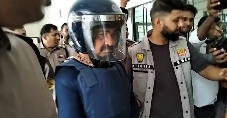 জবি শিক্ষার্থী হত্যাচেষ্টা মামলায় আফজাল নাছের ৩ দিনের রিমান্ডে