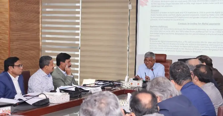 সারচার্জ প্রথা বিলুপ্ত করে সম্পদ কর ব্যবস্থা ফিরিয়ে আনার চিন্তা