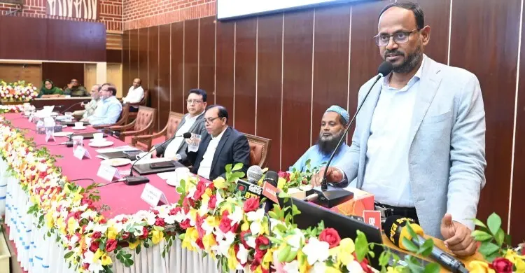 প্রাণিসম্পদ খাত সমৃদ্ধ করতে সরকারি-বেসরকারি উদ্যোগ প্রয়োজন