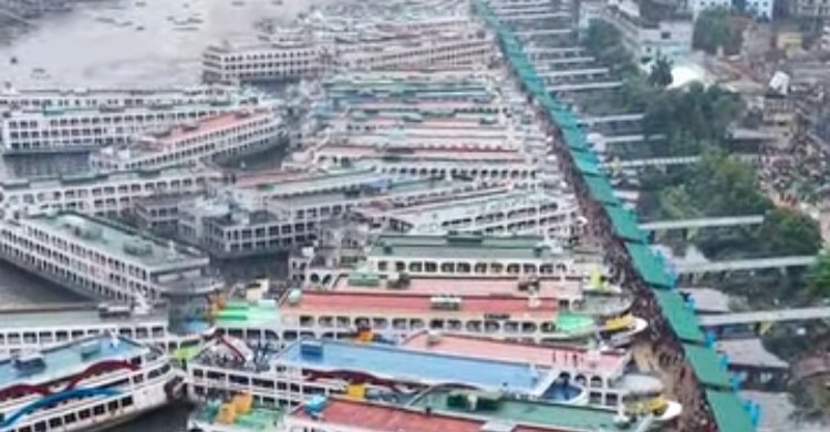 সদরঘাটে সাময়িক বন্ধের পর আবার লঞ্চ চলাচল শুরু