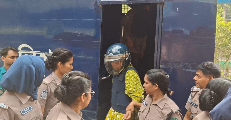 ‘আমি কিছু করিনি’—আদালতকে বললেন সোহেলের স্ত্রী স্বপ্না