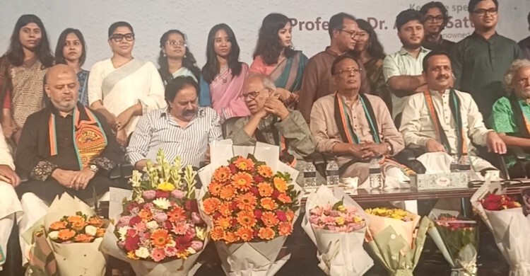 ফ্যাসিস্টের শেকড় সমূলে উৎপাটন করতে না পারলে আবারও গণতন্ত্র হারাবো
