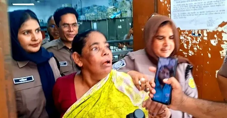 চেক ডিজঅনার মামলায় প্রক্সি দেওয়া সেই নারী কারাগারে