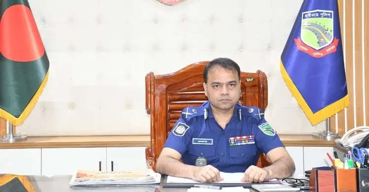 হাইওয়ে পুলিশের প্রধান হিসেবে ফারুক আহমেদের যোগদান