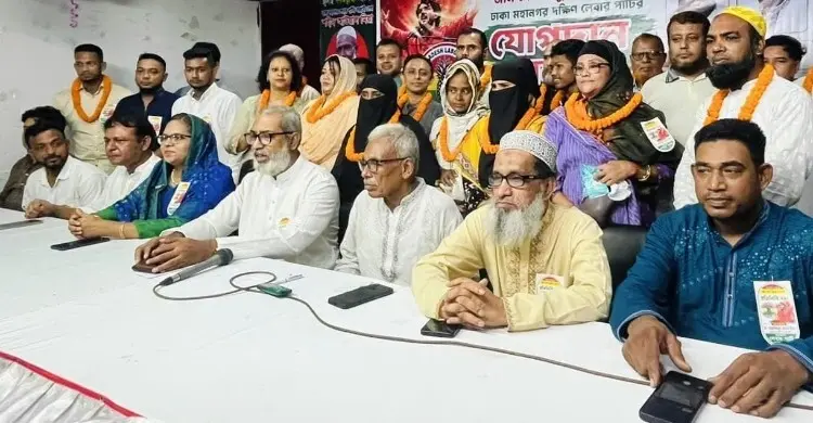 সংসদে গণভোটের রায় বাস্তবায়ন না হলে রাজপথে ফয়সালা হবে