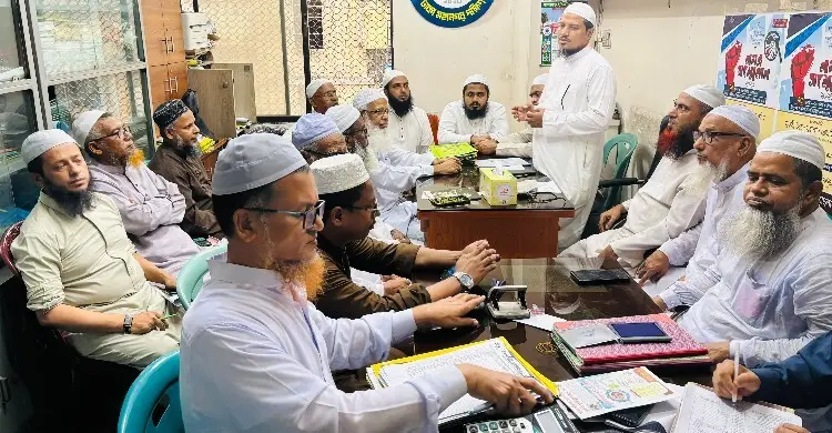 ‘অপরিকল্পিত নগরায়ণের কালো থাবা থেকে নগরবাসীকে মুক্তি দিন’