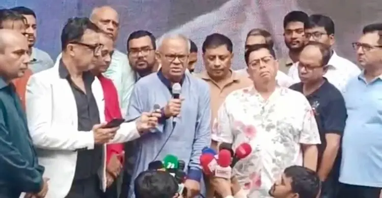 হাসিনাকে রাজনৈতিক বক্তব্য দেওয়ার সুযোগ ভারতের দ্বিমুখী নীতির পরিচয়