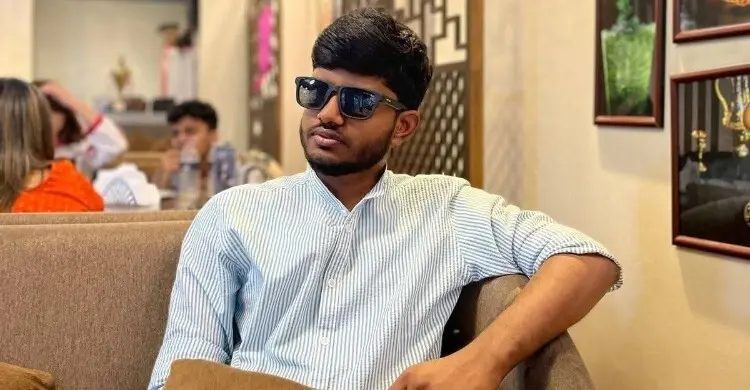 জবি ছাত্রদল নেতা জয় সাহার বহিষ্কার দাবিতে ক্লাস-পরীক্ষা বর্জনের ঘোষণা