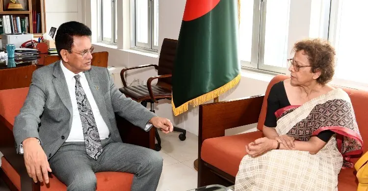 তথ্যপ্রযুক্তি খাতে বাংলাদেশ অত্যন্ত সম্ভাবনাময়: আইরিন খান