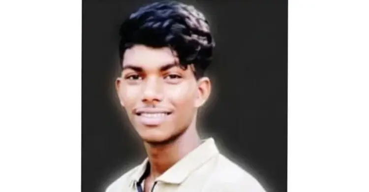 হাটহাজারীতে প্রেমিকার সঙ্গে ভিডিওকলে থেকে যুবকের আত্মহত্যা