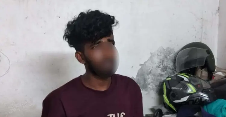 ধোলাইপাড়ে পথচারীকে চাকু দিয়ে আঘাত, হাতেনাতে আটক যুবক