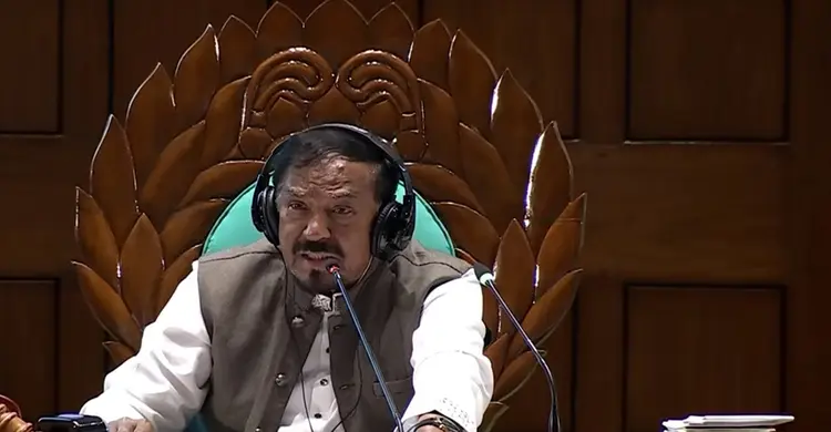 পরে পরে, কথা বলার টাইম নাই এখন: স্পিকার