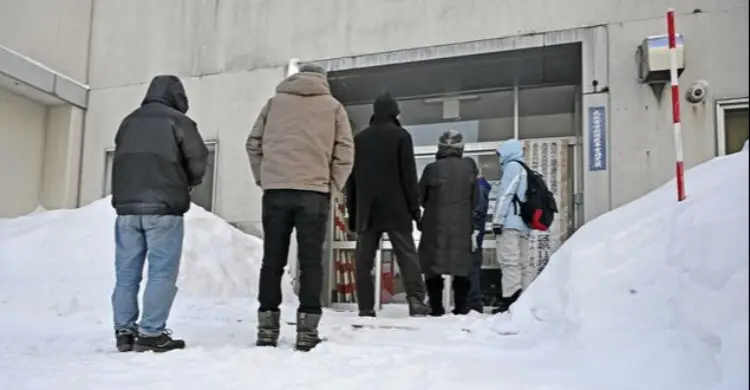 জাপানে ভোটগ্রহণ শুরু, ফের ক্ষমতায় বসতে চান প্রধানমন্ত্রী তাকাইচি