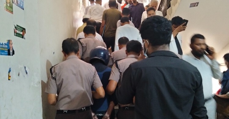 কনটেন্ট ক্রিয়েটর ফাহিমকে নতুন মামলায় গ্রেফতার দেখানোর আবেদন