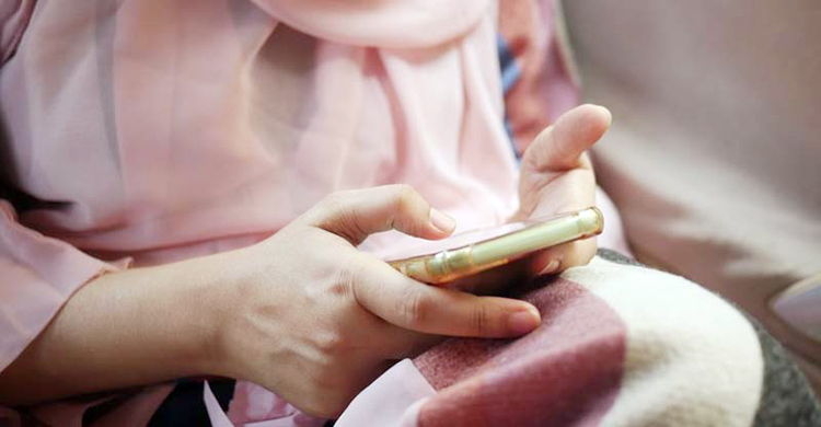 ইমোতে ৭ দিনের প্রেমে পৌনে ৬ লাখ টাকা খোয়ালেন তরুণ