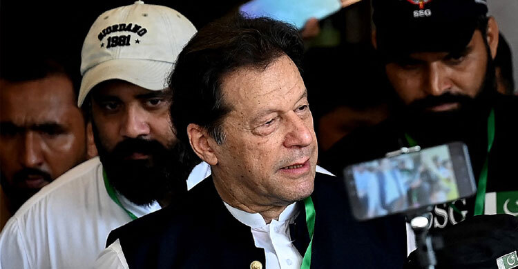 ইমরান খানের নির্দেশে রাজনৈতিক কমিটি পুনর্গঠন করলো পিটিআই