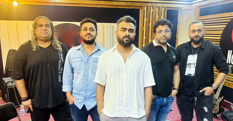 গান নিয়ে দেশে-বিদেশে ছুটে চলেছে ‘আই কিংস’