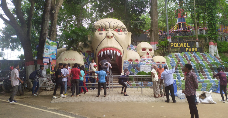 আশানুরূপ পর্যটকের দেখা মেলেনি রাঙ্গামাটিতে