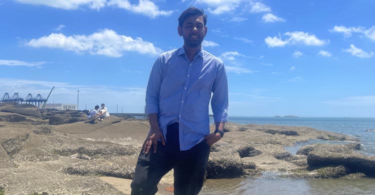  প্রাচীন বন্দরনগরী থেকে আধুনিক শিল্পকেন্দ্র