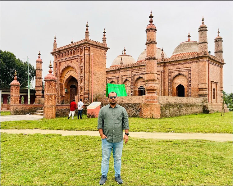 প্রাকৃতিক সৌন্দর্যে ঘেরা ৬৪ জেলা ভ্রমণের গল্প