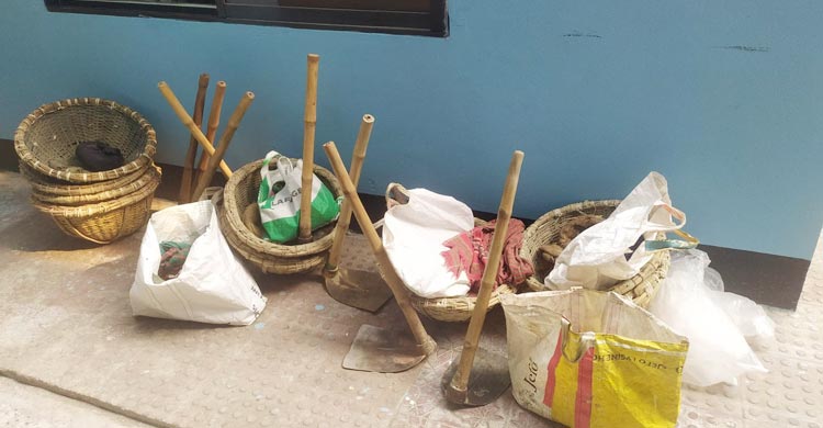 বালু সরানোর কথা বলে আ’লীগের মিছিলে, কারাগারে ১০ শ্রমিক