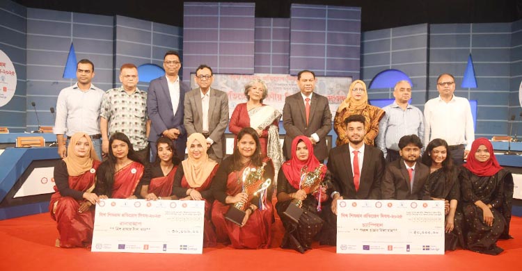 শিশুশ্রম থাকলে অর্থনৈতিক নৈতিকতা থাকে না: শারমীন এস মুরশিদ