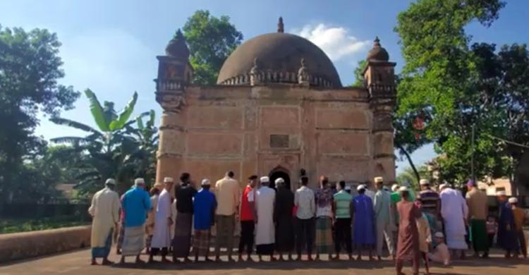 ৪০০ বছর আগের ঘাঘড়া খাঁনবাড়ি জামে মসজিদ