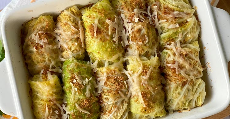 ভিন্ন স্টাইলে বাঁধাকপির রোল, সাধারণ উপকরণেই অসাধারণ স্বাদ