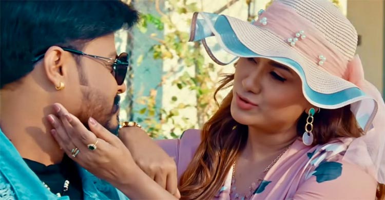 ঈদে আসছে ‘তছনছ’