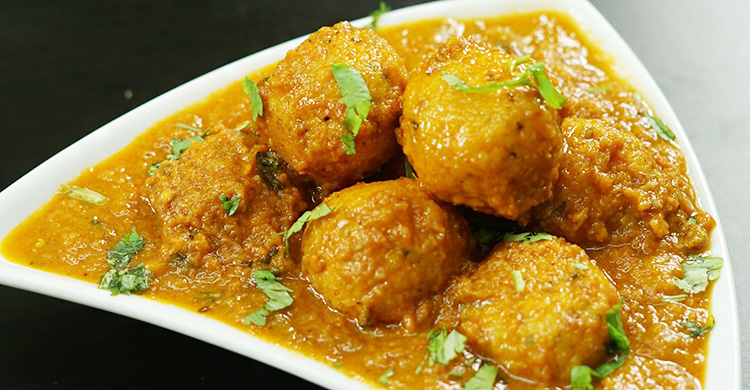 অতিথি আপ্যায়নে তৈরি করুন চিকেন কোপ্তা কারি