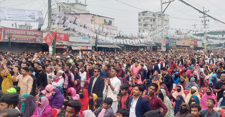 ফাউলের লালকার্ডে খেলার বাইরে বিএনপি