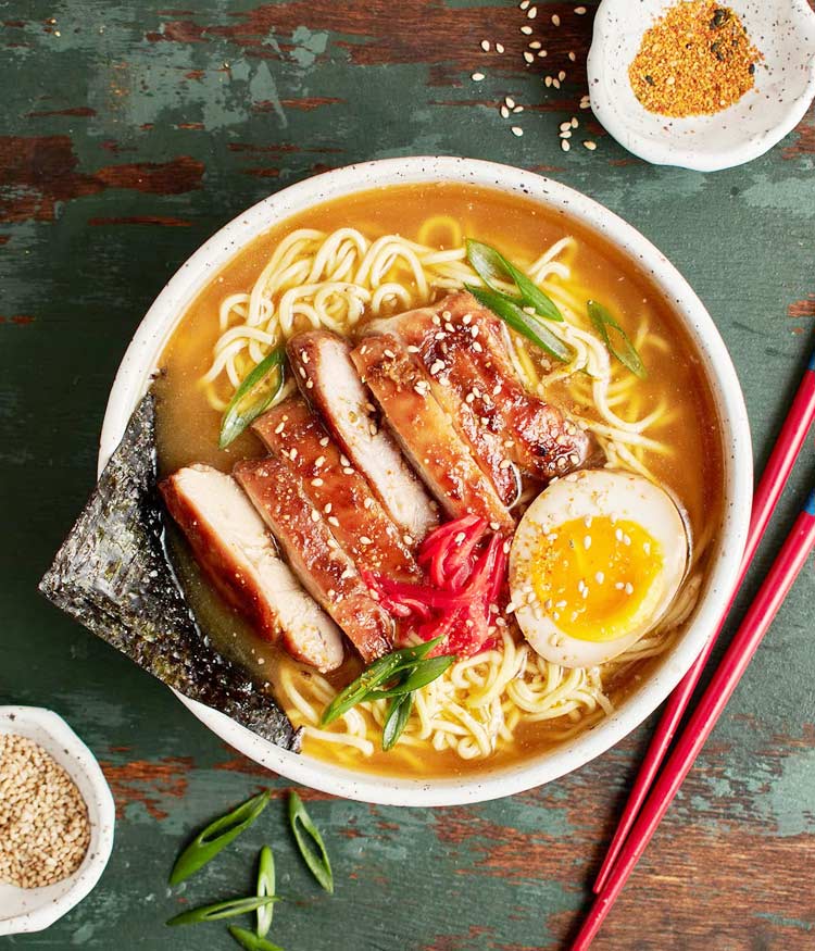 নুডুলস আর রামেনের পার্থক্য জানেন কি