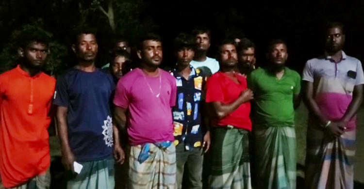 কোস্ট গার্ডের বিরুদ্ধে জেলেদের আটকে টাকা দাবিসহ মারধরের অভিযোগ