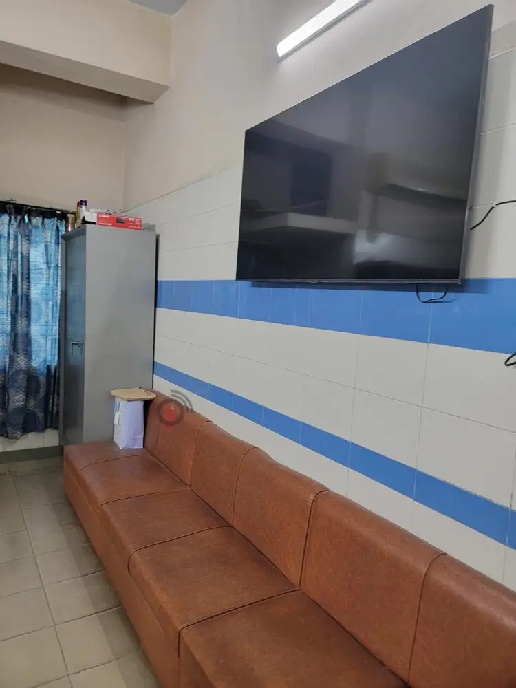 পিআরএলের চিকিৎসক &lsquo;চালান হাসপাতাল&rsquo;, নিয়মিতরা অধিকাংশই গরহাজির