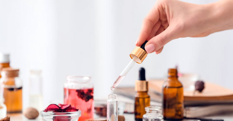 ঘর ভরে উঠুক প্রাকৃতিক সুবাসে